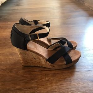 TOMS Wedges- EUC